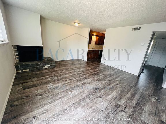 4th image of 1514 Westfield Cir