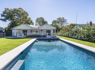 69 School St, Hampton Bays, NY 11946