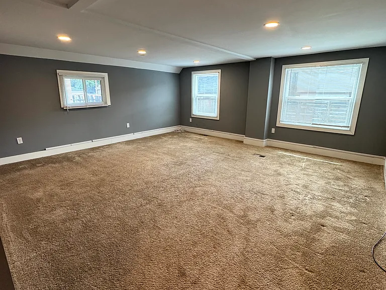 215 Brehl Ave — Photo 8