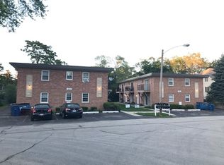 912 Lacey Ave APT 2, Lisle, IL