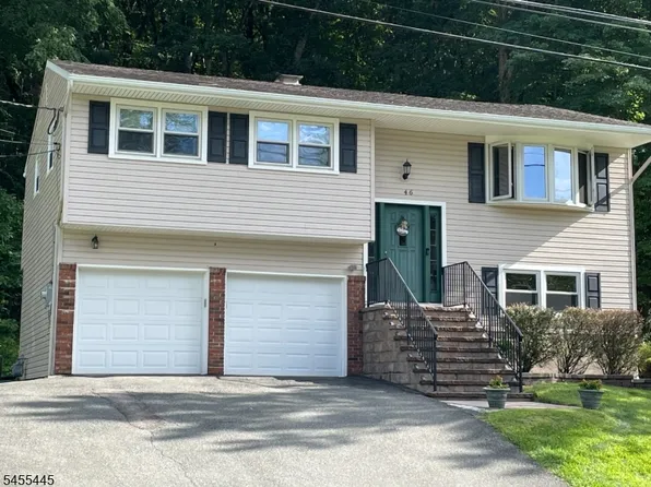 46 Deer Path Dr, Mount Olive Twp., NJ 07836