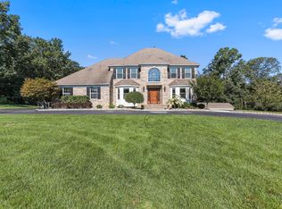 102 Five Points Rd, Freehold, NJ 07728