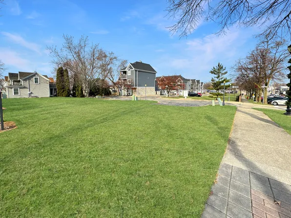 Lots 1 20 Grant St, Crystal Lake, IL 60014