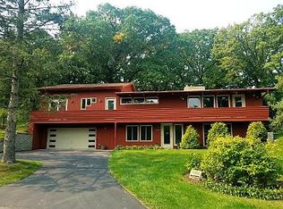 5300 Rogers Dr, Minnetonka, MN 55343