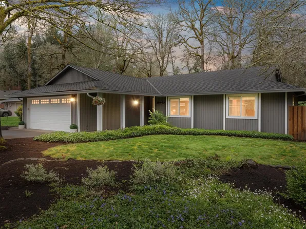 18440 Sandpiper Cir, Lake Oswego, OR 97035