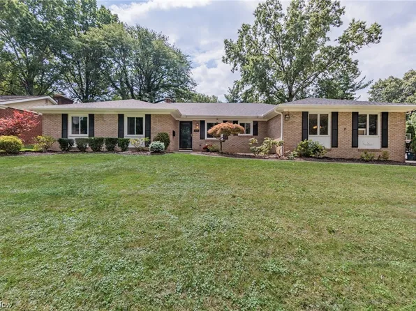 2024 Larchmont Rd, Akron, OH 44313