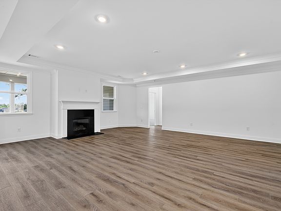 Riverbend North Grayson 4