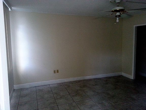 5th image of 1670 NE 191st St APT 204-3