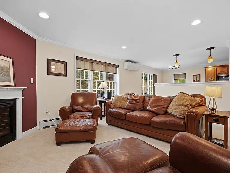 27 Colburn St #27 — Photo 6