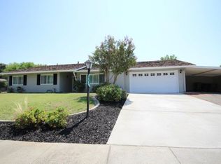 8940 Grovetree Way, Elk Grove, CA 95624
