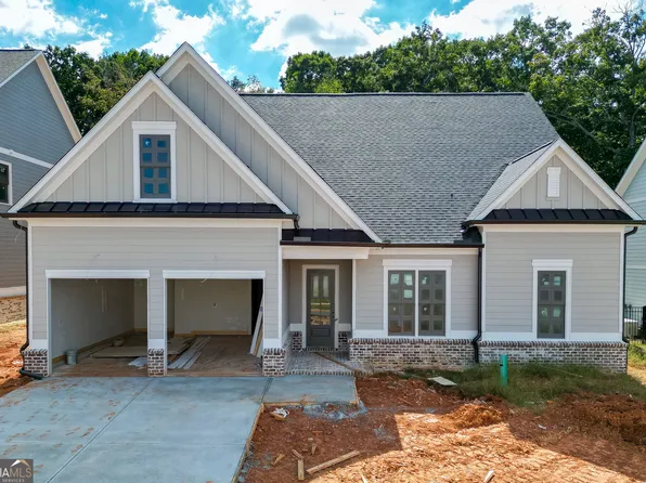 409 Lake Vista Dr, Statham, GA 30666