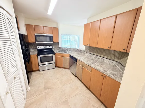 3453 NW 44th St APT 201, Fort Lauderdale, FL 33309