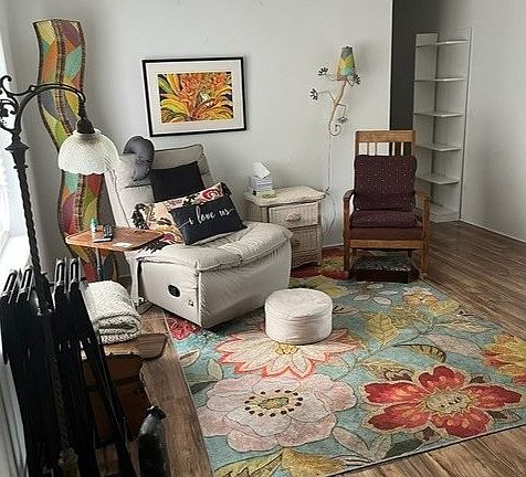 3rd image of 109 Shadow Ranch Ln