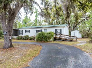 106 Crit Jones Dr, Perry, FL 32348