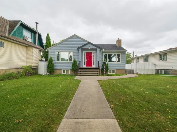 12111 95th St NW, Edmonton, AB T5G 1M9