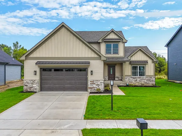 3106 Forestside Ln, Valparaiso, IN 46385