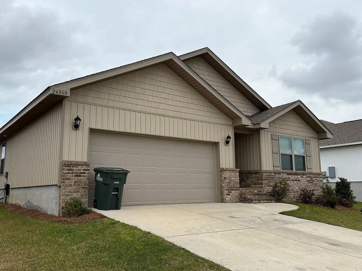 Building Photo - 24060 Citation Loop