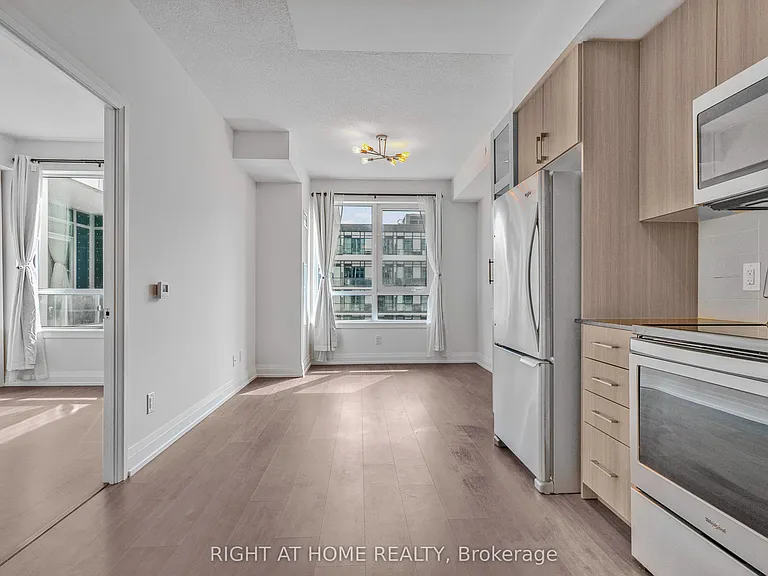 591 Sheppard Ave E #633 — Photo 4