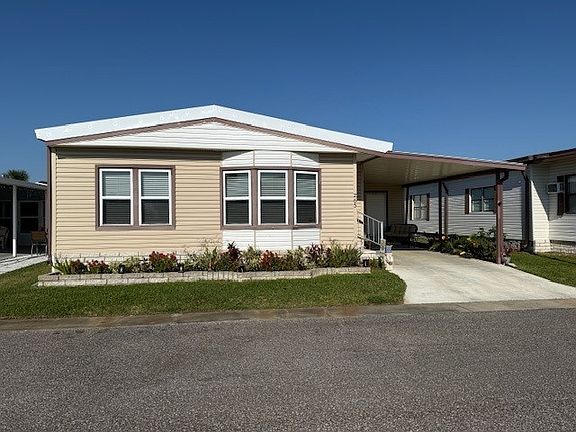 3rd image of 1071 Donegan Rd #265