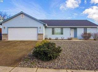 377 NW Pintail Ave, Winston, OR 97496
