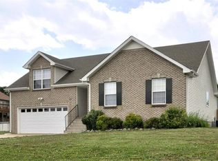 3662 Gracelawn Dr, Clarksville, TN 37040