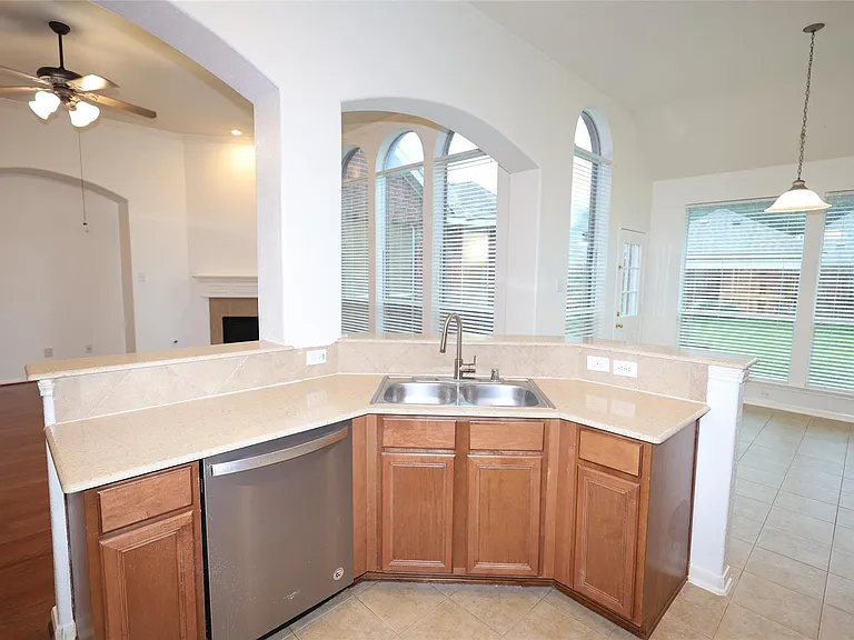 4106 Hidden Fort Ln — Photo 6