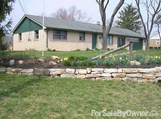 955 Ridge Rd, Grantville, PA 17028