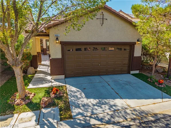 8861 Salvestrin Point Ave, Las Vegas, NV 89148