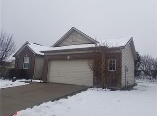 11742 Langham Crescent Ct, Fishers, IN 46037
