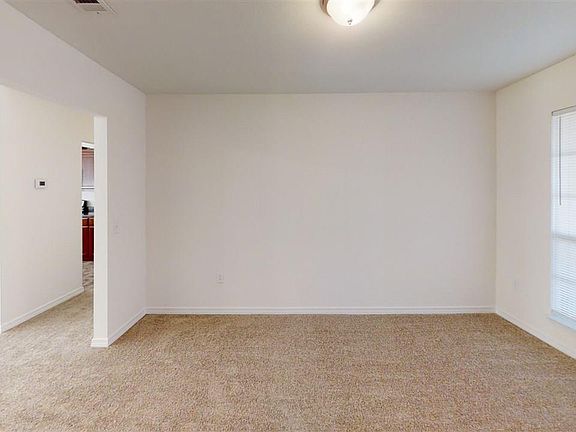 4th image of 5799 Maggie Rose Cir