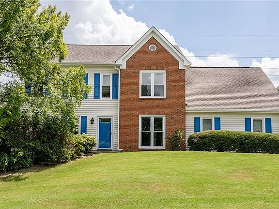 2nd image of 2970 Hunters Pond Ct