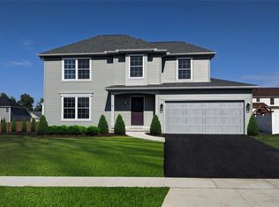 34 Clearview Dr, West Seneca, NY 14224
