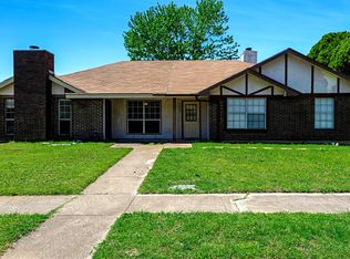 2901 Timothy Ln, Euless, TX 76039