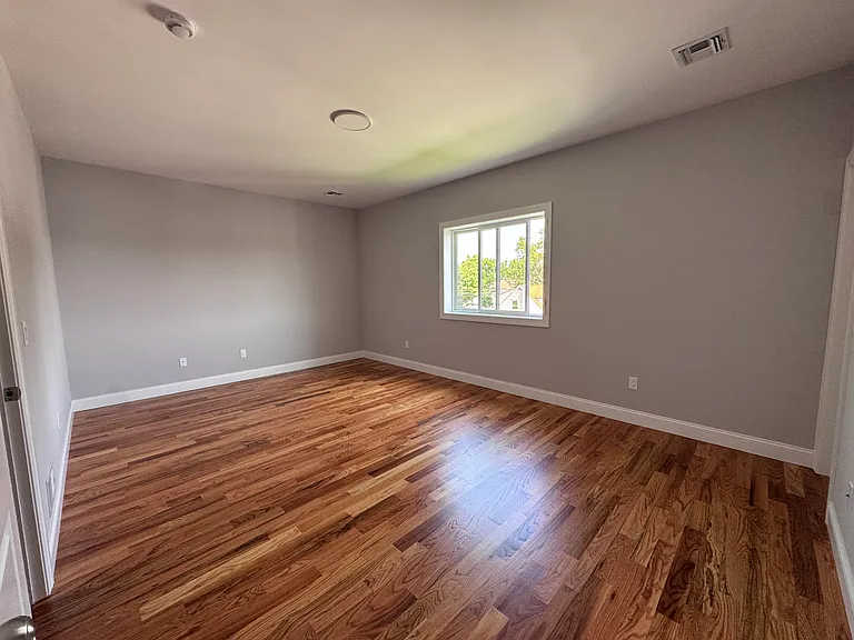 259 Caswell Ave #2 — Photo 14