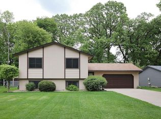 7748 Ewing Ave N, Brooklyn Park, MN 55443