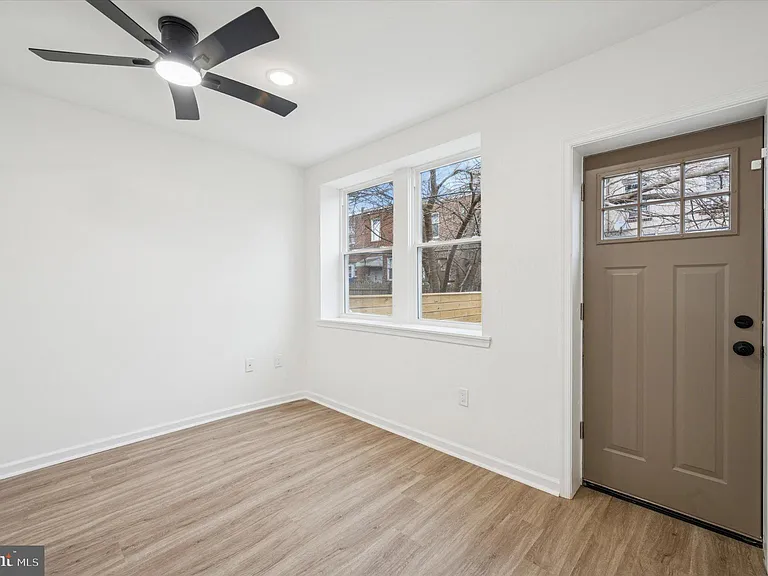 2553 S Dewey St #1 — Photo 7