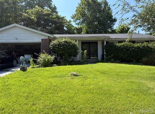 3424 San Sevilla Ct, Bridgeton, MO 63044