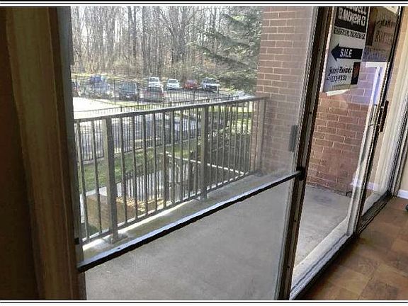 5th image of 868 College Pkwy #20