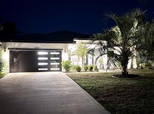 3690 Sunday Dr, Deltona, FL 32738
