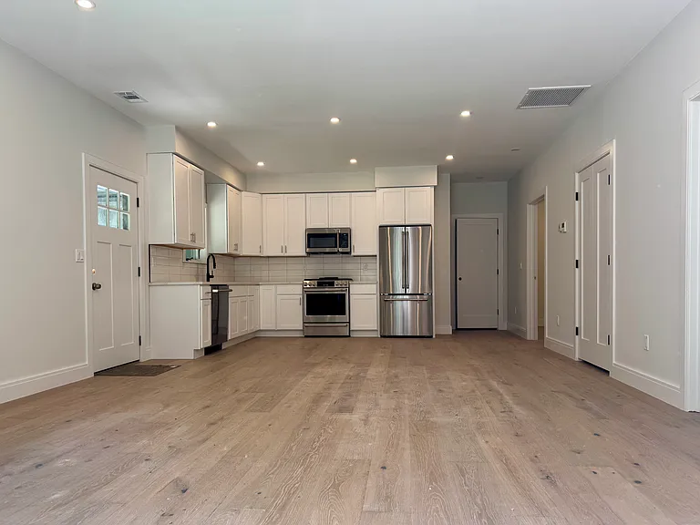 651 Granite Rd #1 — Photo 7