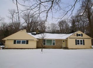 28849 Jackson Rd, Orange, OH 44022