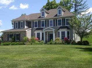 84 Mansion Ridge Blvd, Monroe, NY 10950