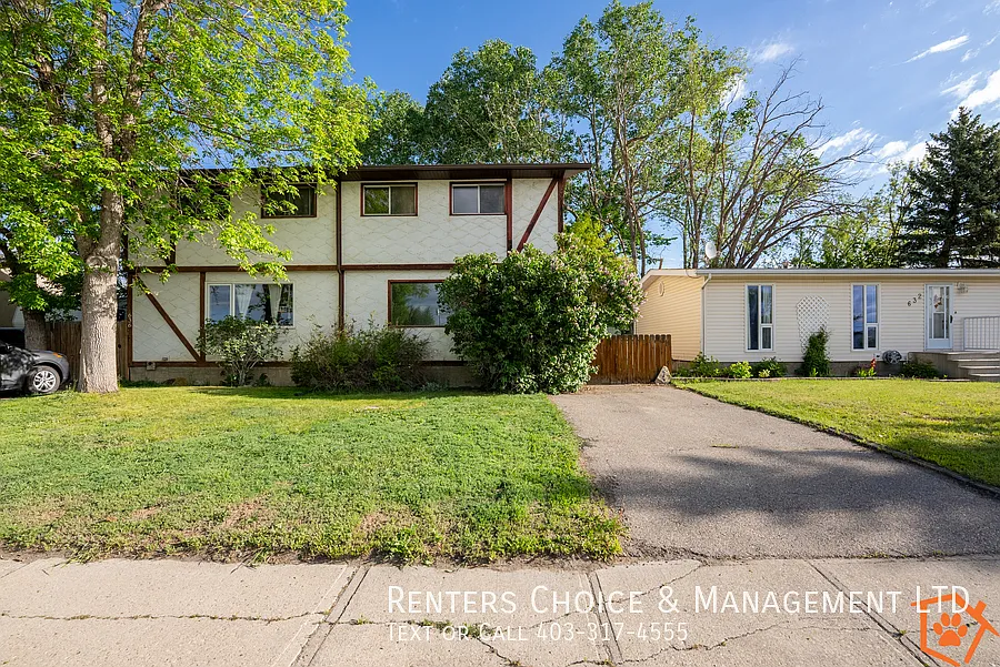 634 54th Ave W