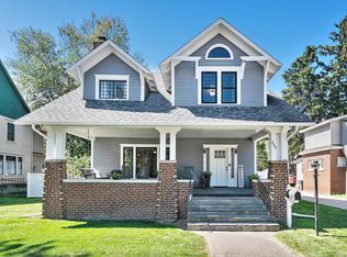 306 N Main St, Nappanee, IN 46550