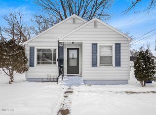 712 W Highland Blvd, Battle Creek, MI 49015