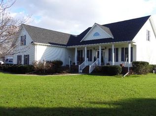 111 Countryside Dr, Edenton, NC 27932