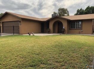 808 Sam Ellis St, Calexico, CA 92231
