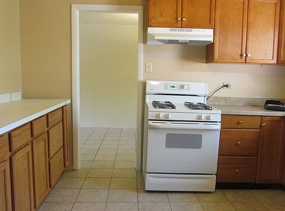 4th image of 211 Tampa St