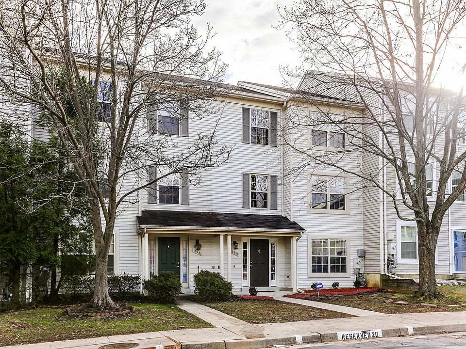 Vibrant Townhouse