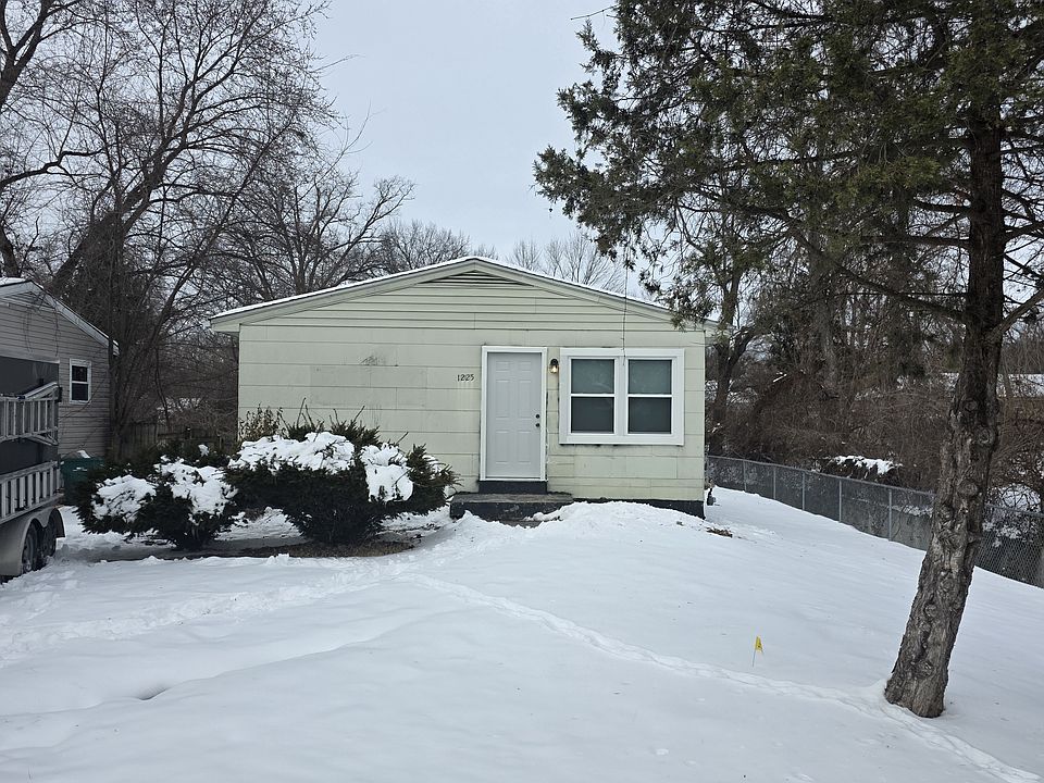 1st image of 1225 Redman Blvd